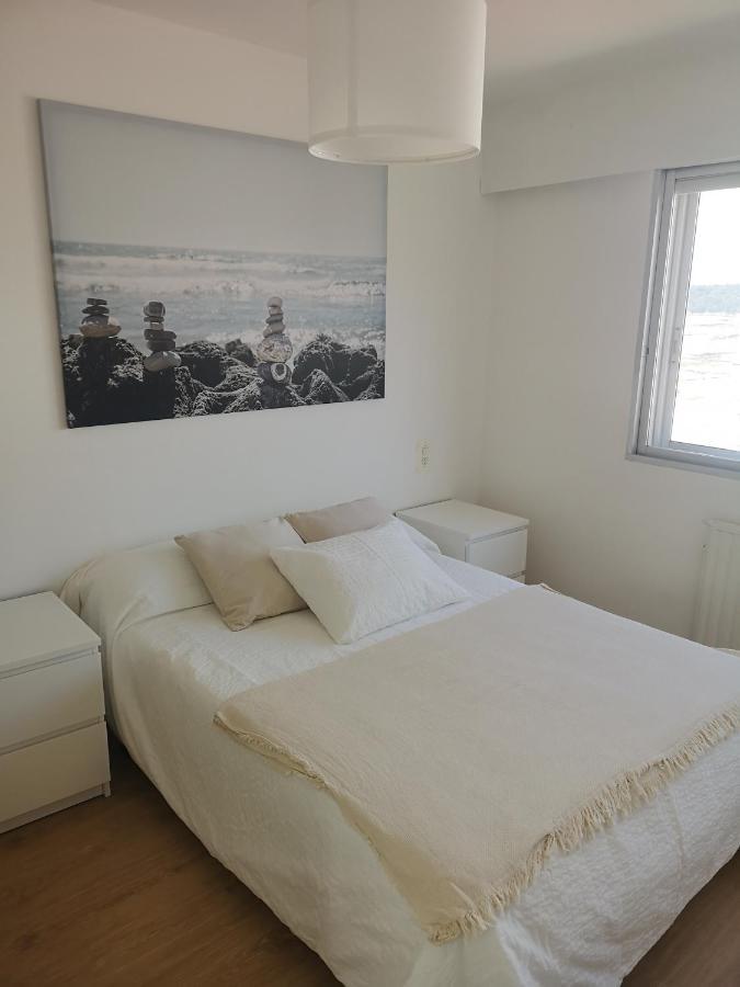 Precioso Apartamento En Primera Linea De Playa Vilagarcia de Arousa Bagian luar foto